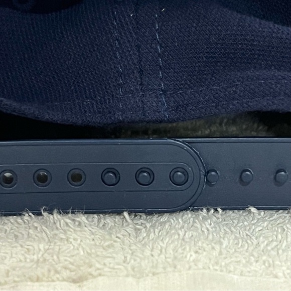 Marvel's Captain America Youth Adjustable Costume Hat - Navy and Red - Picture 11 of 16